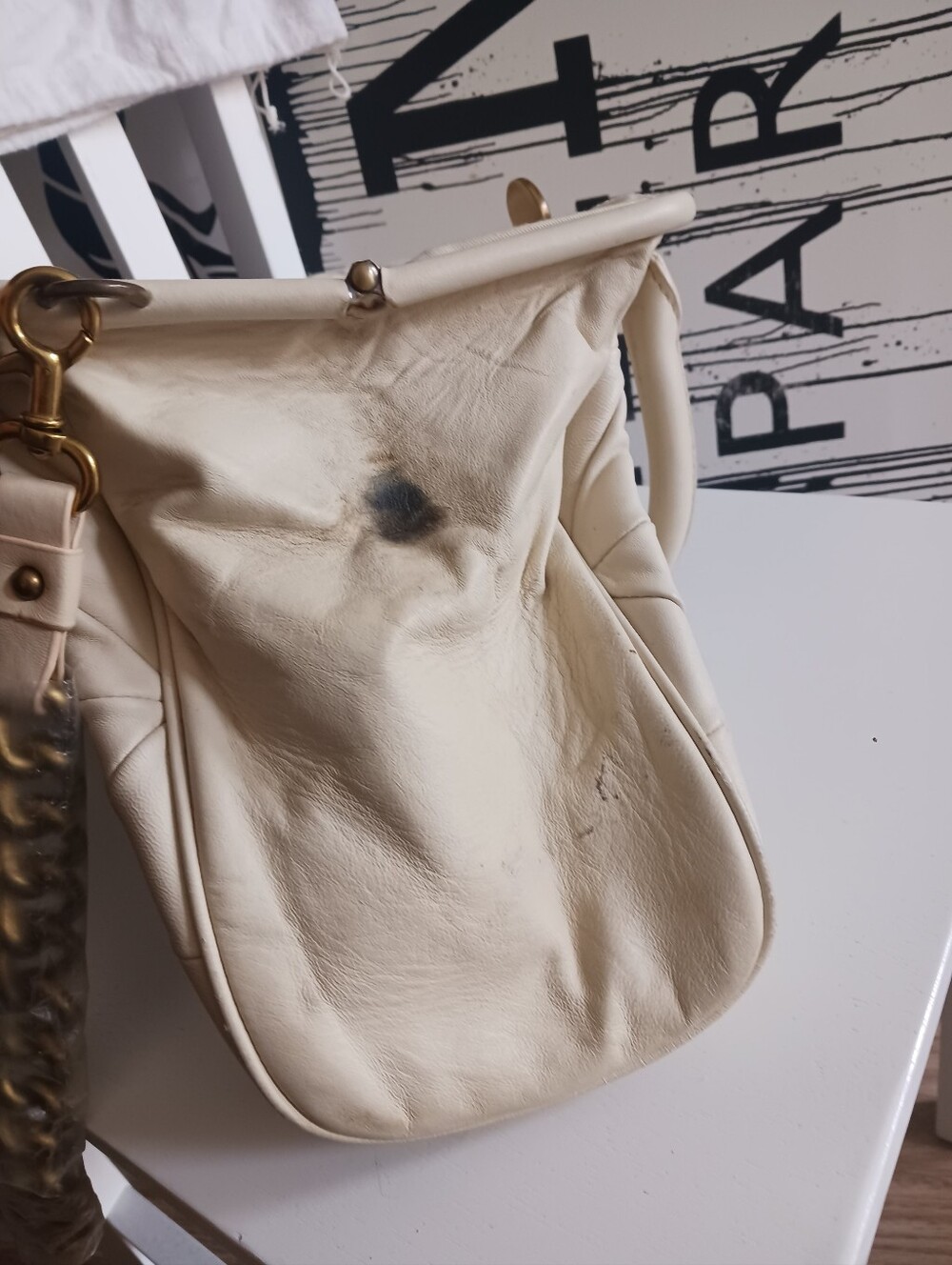 Marc Jacobs Stam Ivory Quilted Leather Satchel with Gold Hardware + Dust Bag - Picture 16 of 16